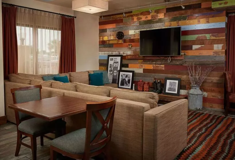 Отель Hampton Inn Beaumont