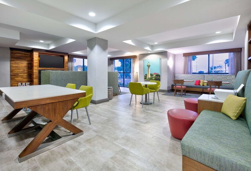 בית מלון כפרי Hampton Inn Biloxi