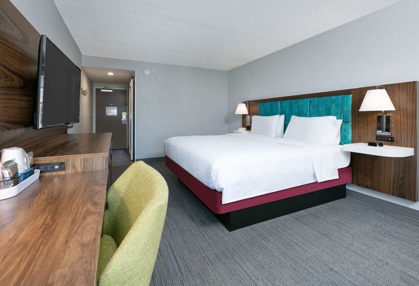 בית מלון כפרי Hampton Inn Biloxi