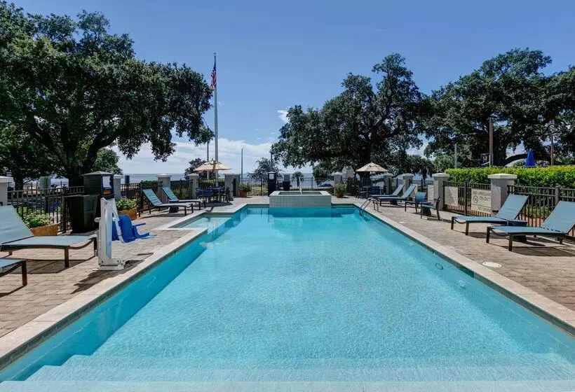 호텔 Hampton Inn Biloxi
