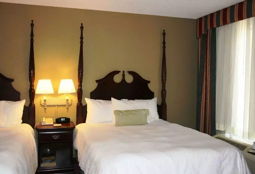 Hotel Hampton Inn Canton