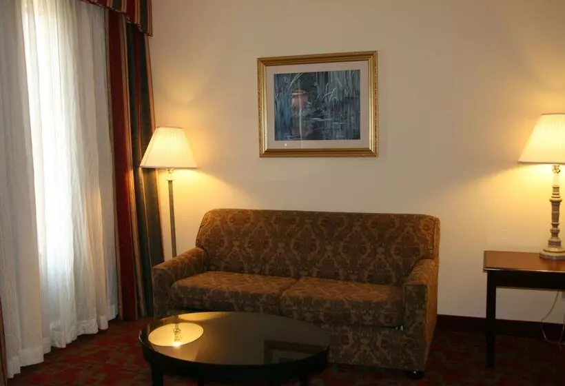 Hotel Hampton Inn Canton