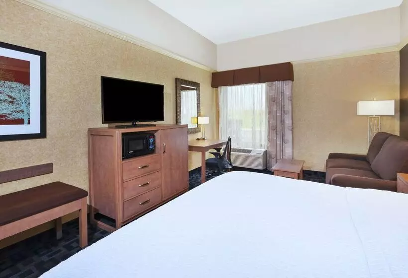 فندق Hampton Inn Clinton