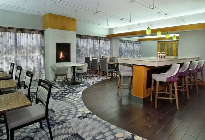 هتل Hampton Inn Hagerstown I 81