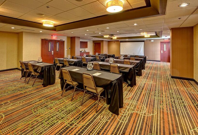 هتل Hampton Inn Indianapolissw/plainfield