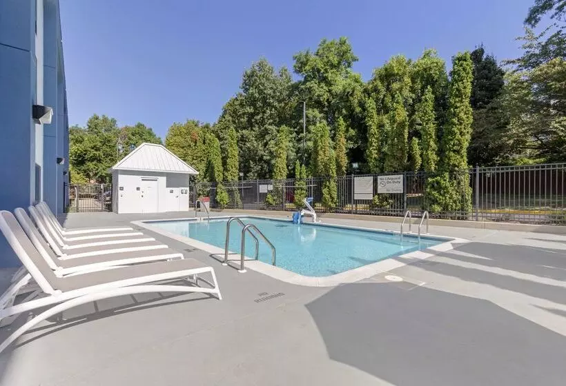 هتل Comfort Inn Laurel   Fort Meade