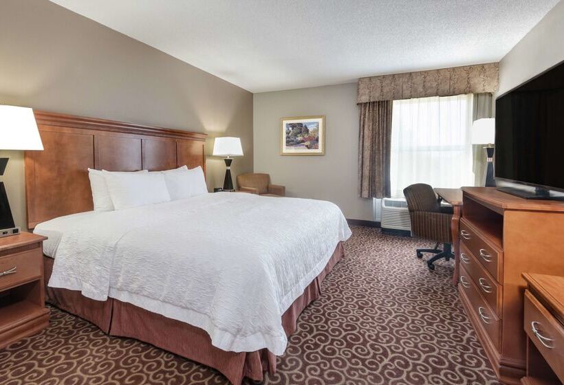فندق Hampton Inn Lincoln   South/heritage Park