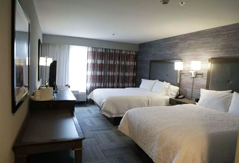 Отель Hampton Inn Muskogee