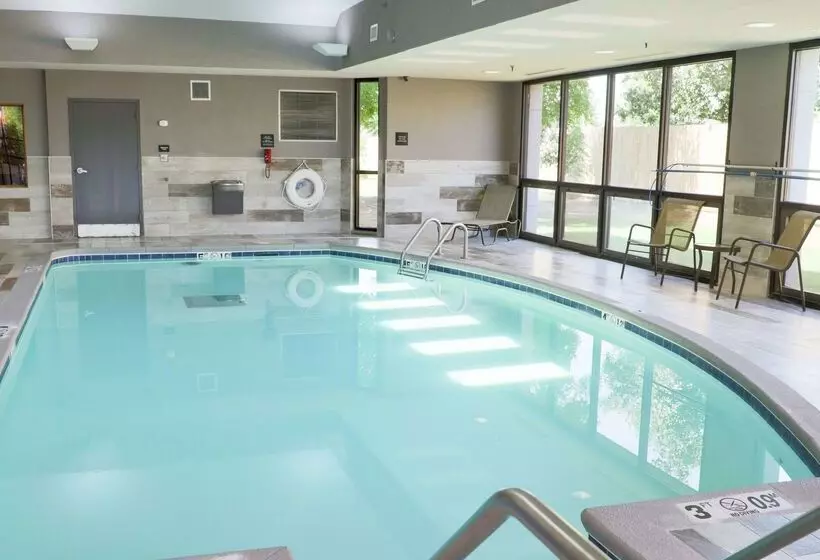 Отель Hampton Inn Muskogee