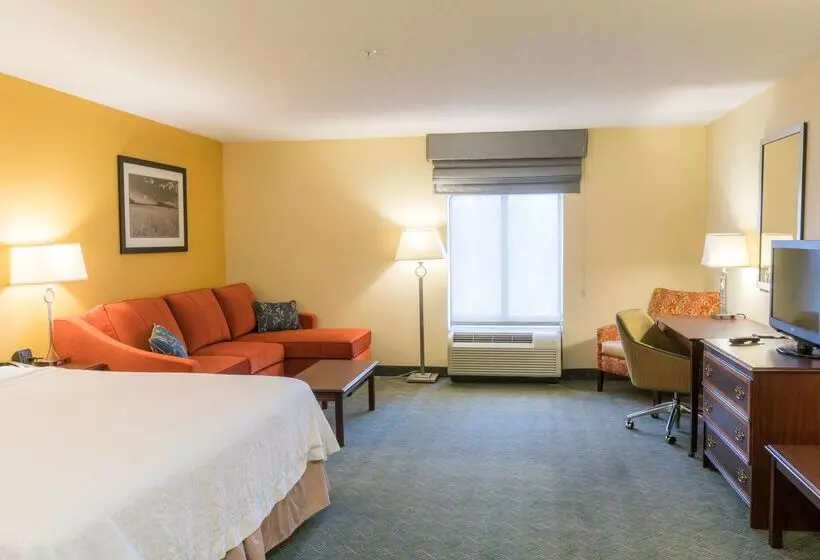فندق Hampton Inn New Philadelphia