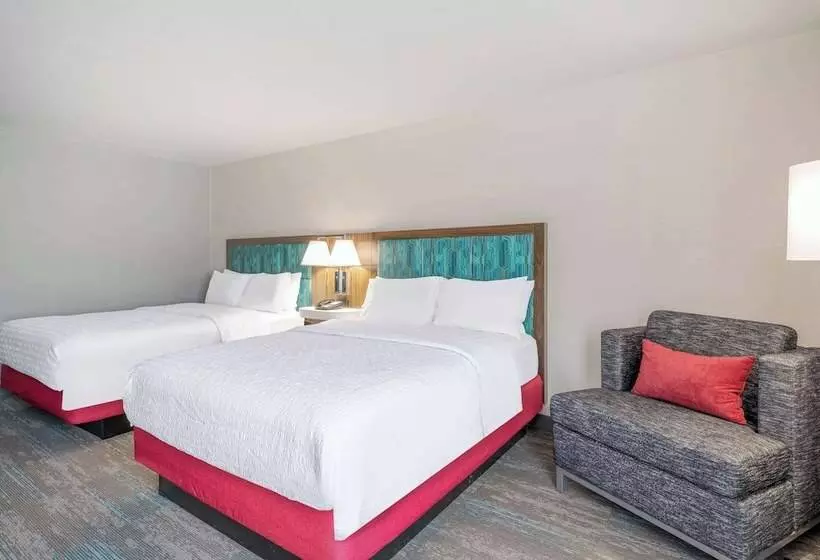 فندق Hampton Inn New Philadelphia