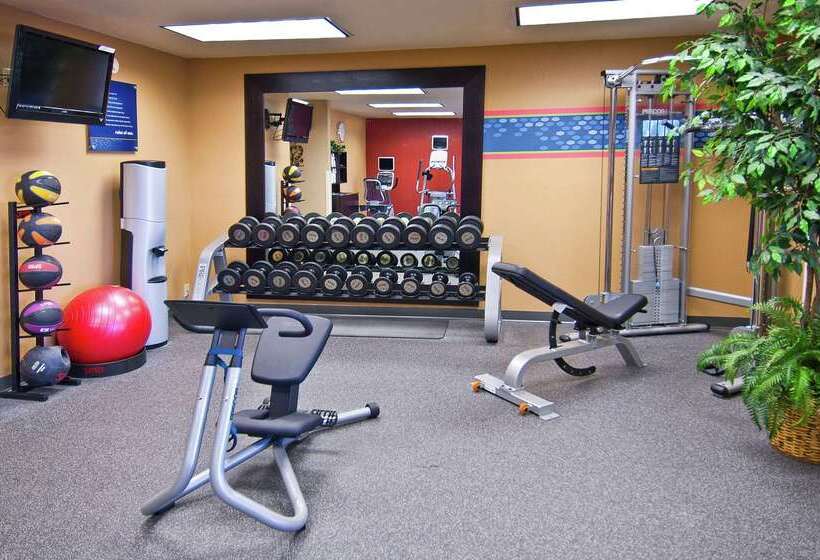 בית מלון כפרי Hampton Inn Oklahoma Citynorthwest