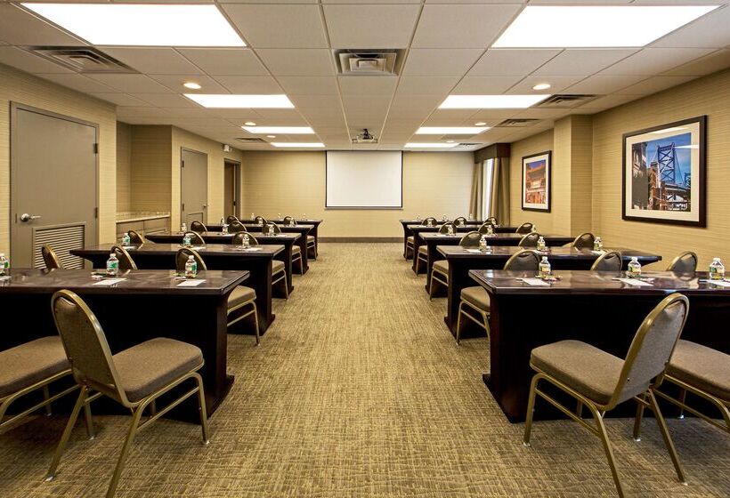 فندق Hampton Inn Philadelphiainternational Airport
