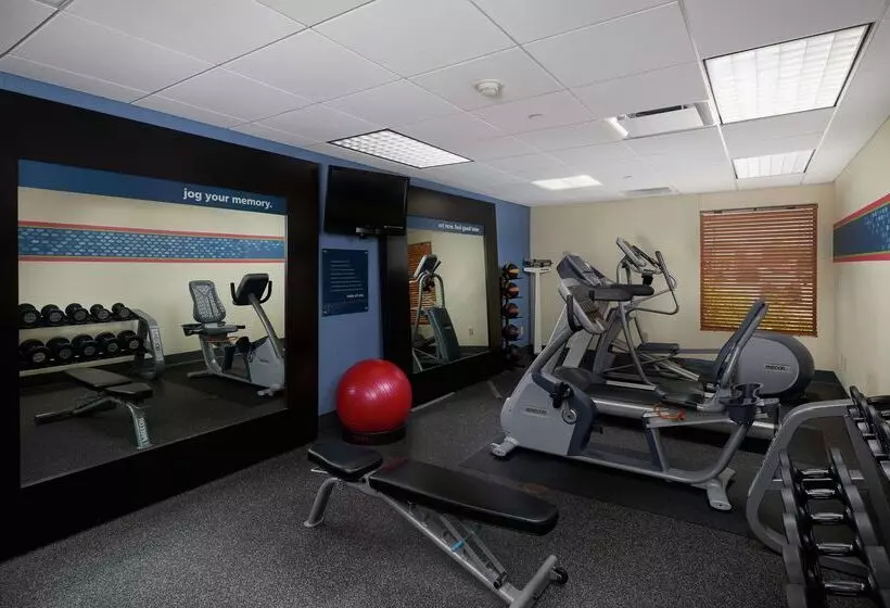 هتل Hampton Inn Rehoboth Beach