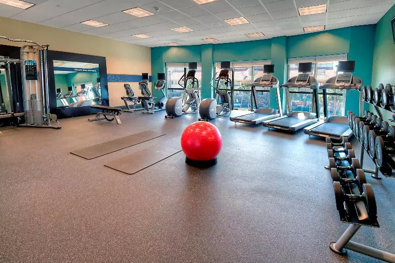 هتل Hampton Inn & Suites Destin