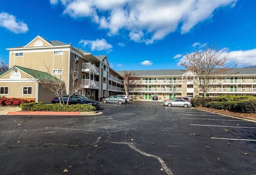 Otel Hometowne Studios By Red Roof Atlanta Chamblee