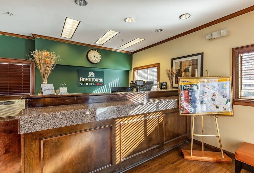 Otel Hometowne Studios By Red Roof Atlanta Chamblee