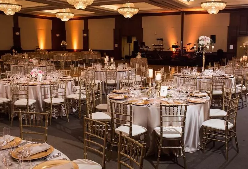 Szálloda Intercontinental Cleveland, An Ihg