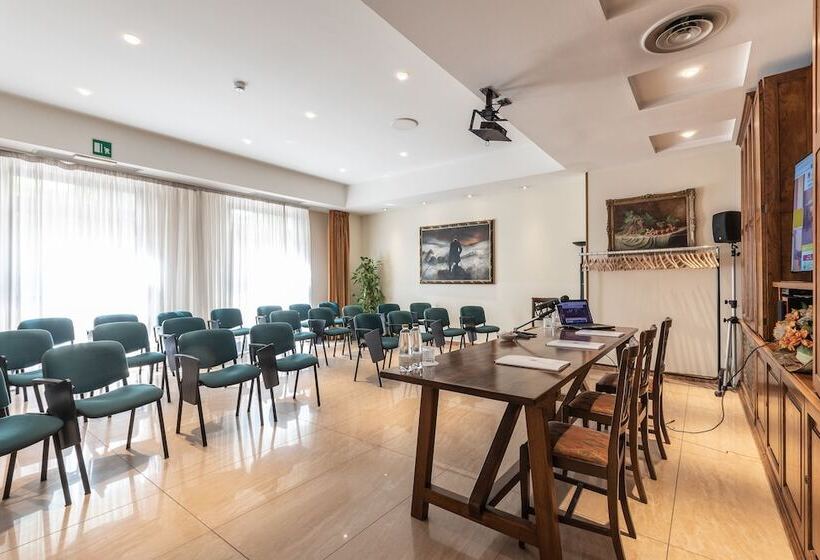 فندق Michelangelo