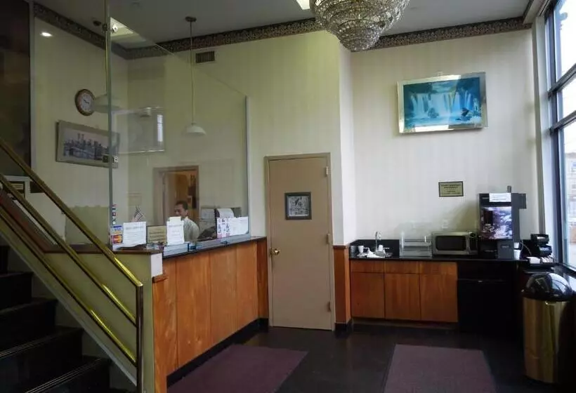 酒店 Red Carpet Inn Brooklyn