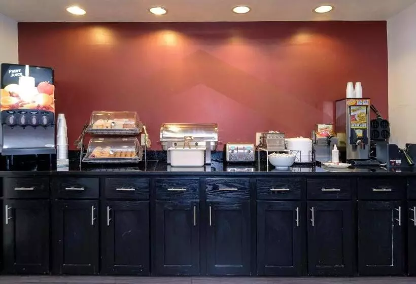 Отель Red Roof Inn Yemassee