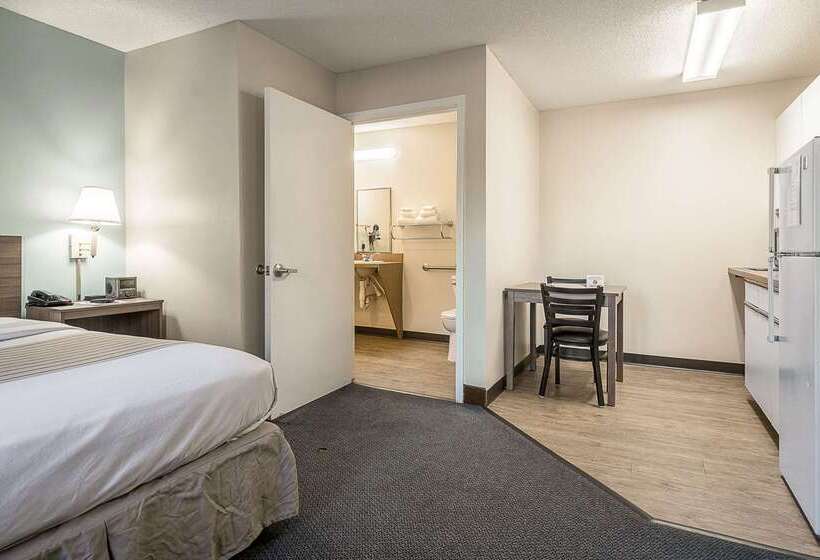 هتل Suburban Studios Of Wilmington