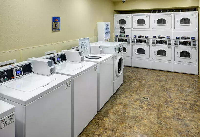 ホテル Extended Stay America Select Suites  Wichita  North