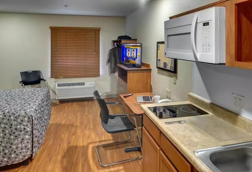 ホテル Extended Stay America Select Suites  Wichita  North