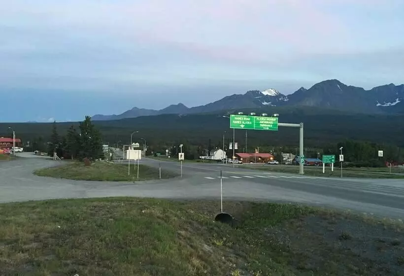 Retkeilymaja Kluane Park Inn