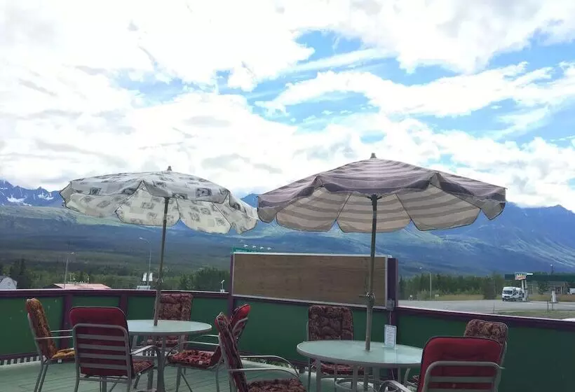 Retkeilymaja Kluane Park Inn