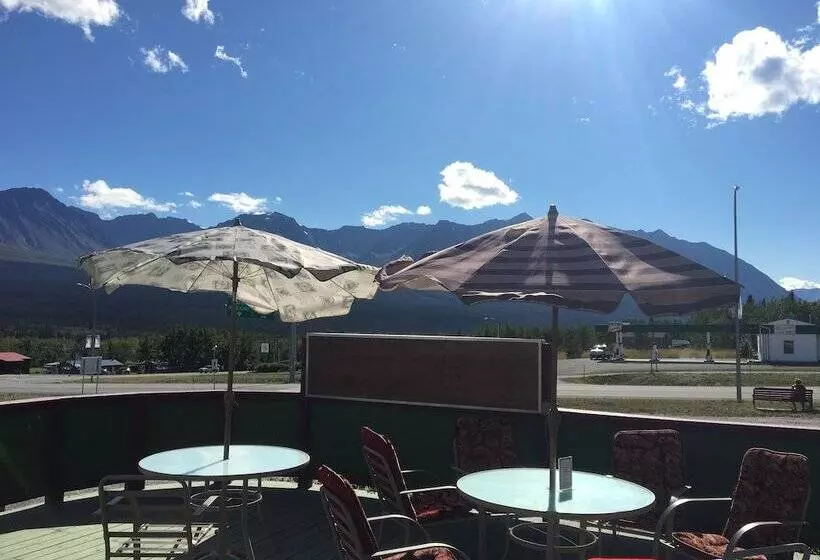 Retkeilymaja Kluane Park Inn