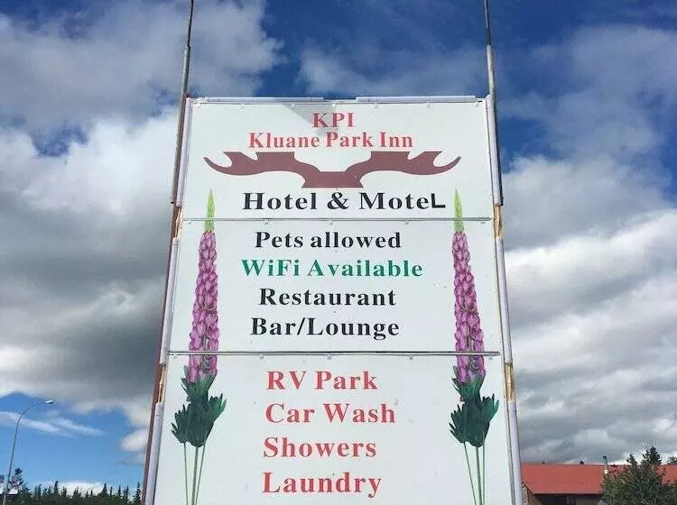Retkeilymaja Kluane Park Inn