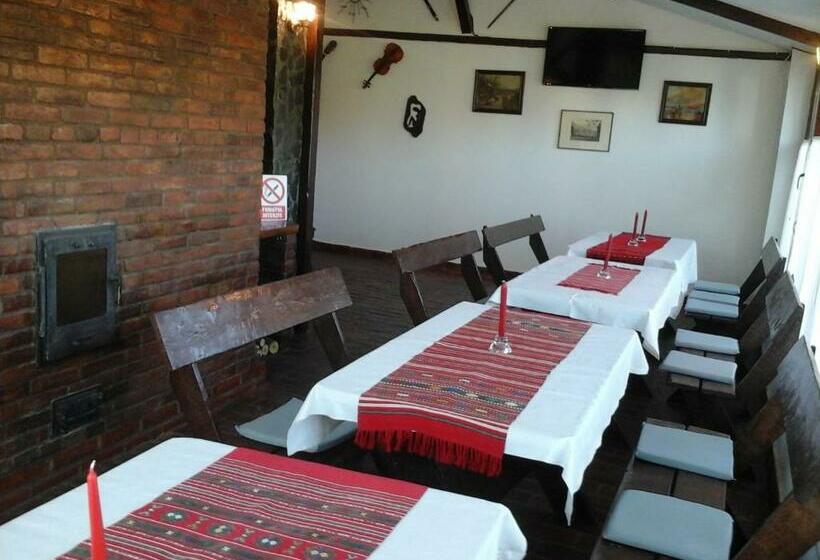 ホテル Casa Piscul Lupului