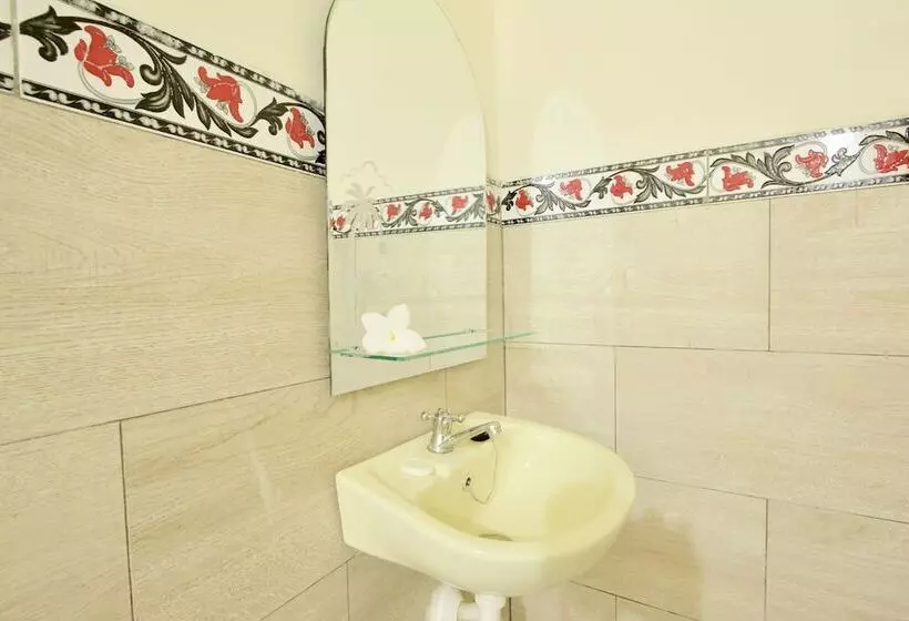 Aamiaismajoitus (B&B) Kubu Artha Bungalow Nusa Penida