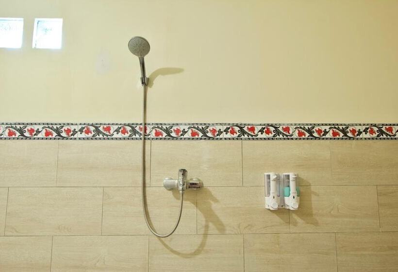 צימר Kubu Artha Bungalow Nusa Penida