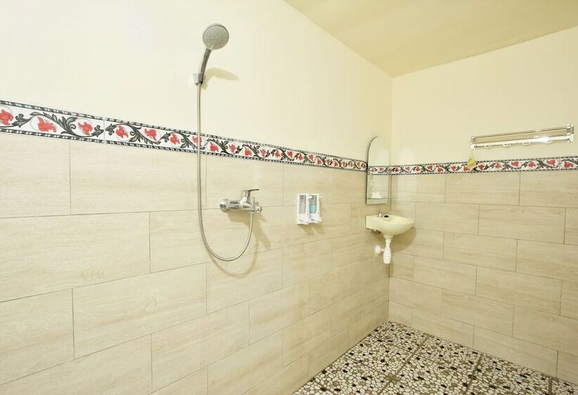 צימר Kubu Artha Bungalow Nusa Penida