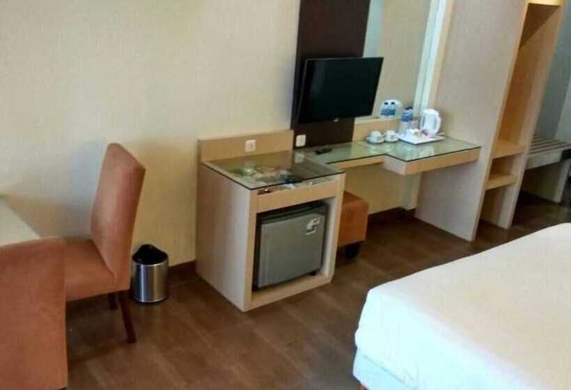 مبيت وإفطار Puri Wisata