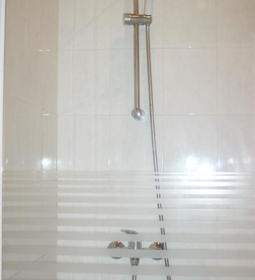 فندق Hôtel Des Voyageurs   Cronat