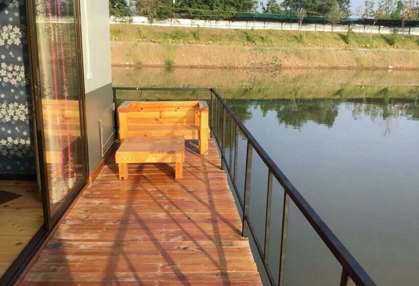 호텔 Suannamphukradueng &suansook Resort