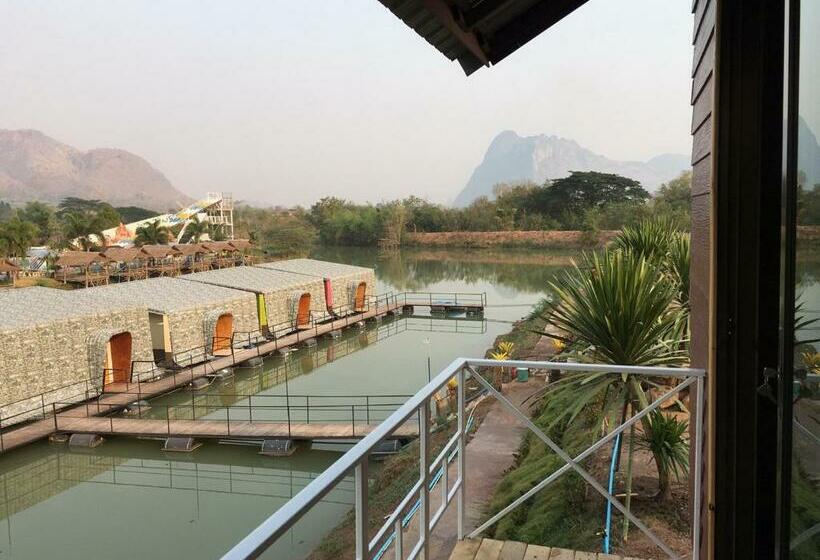 호텔 Suannamphukradueng &suansook Resort