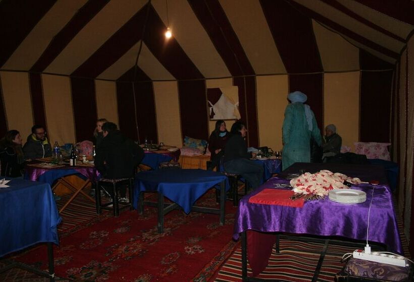 Отель Zagora Desert Camp