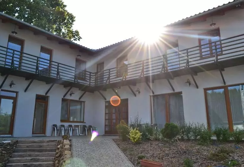 ペンション Farm Kundratice