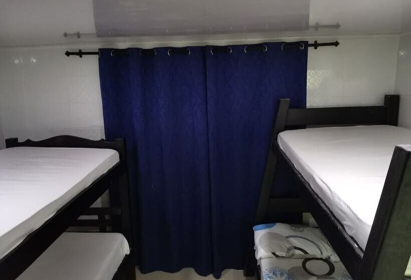 Пансион Alojamiento Turístico Keniant S