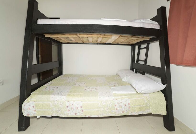 Пансион Alojamiento Turístico Keniant S