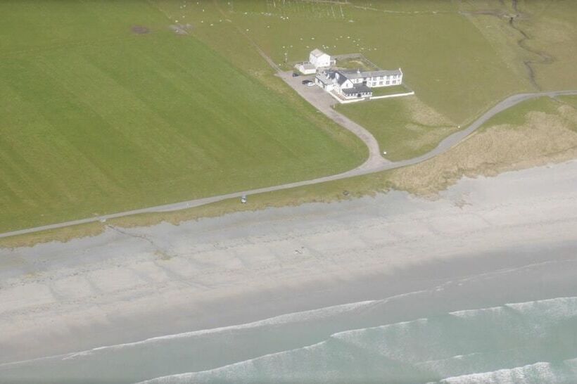 Tiree Lodge Hotel Isle Of Tiree Scotland