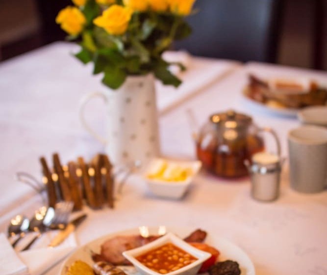 Aden House Bed And Breakfast