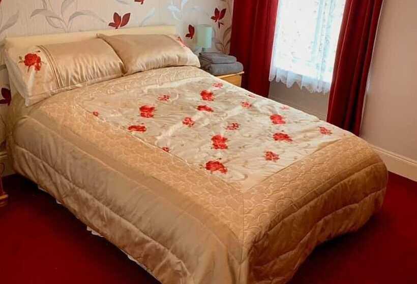 Aden House Bed And Breakfast