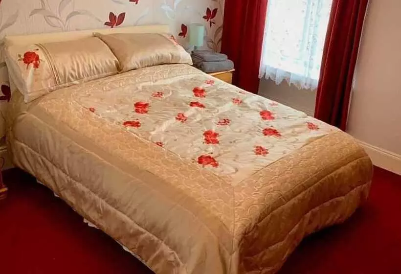 Aden House Bed And Breakfast