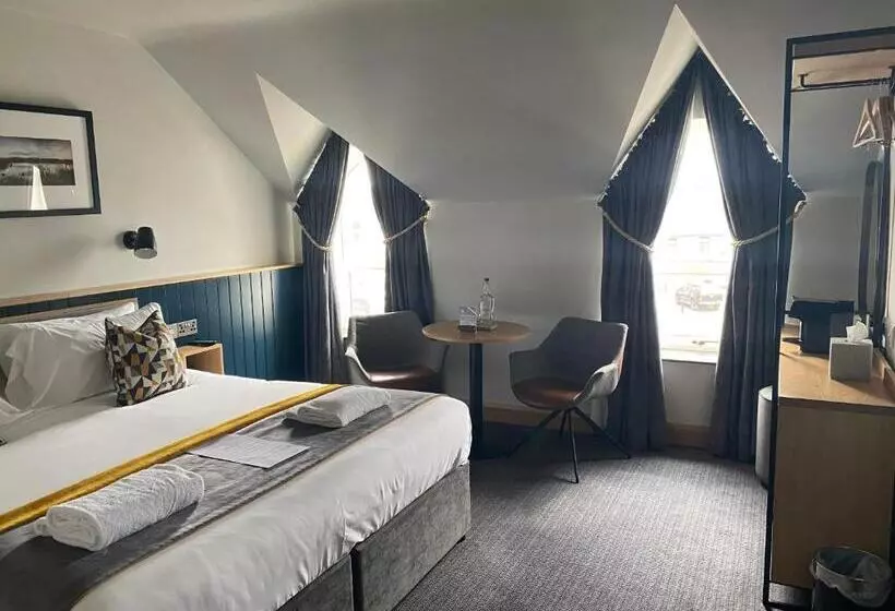 ホテル Hillyard House