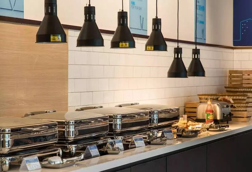 ホテル Holiday Inn Express Shenzhen Haiyuan City, An Ihg